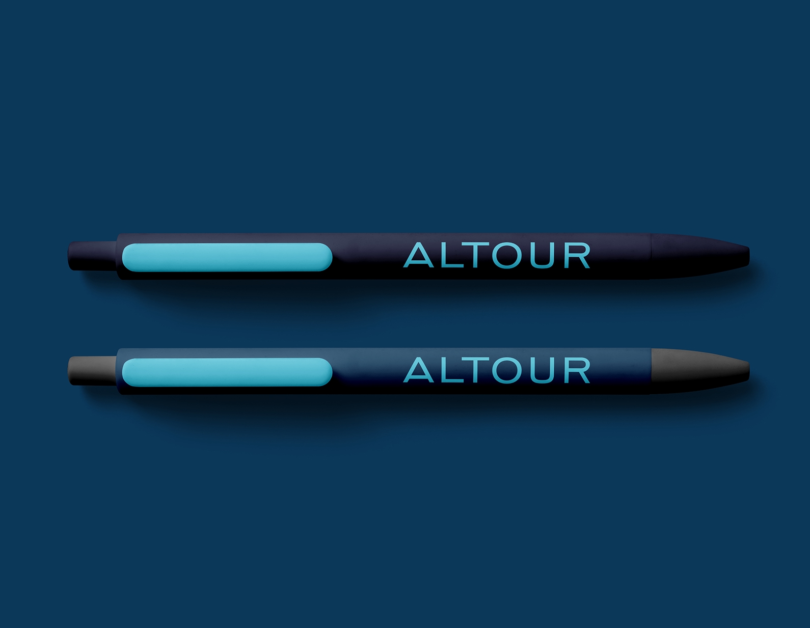Altour Merchandise Events img3
